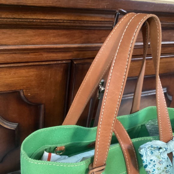 Fossil Colorblock Tote with Wallet - Picture 5 of 14